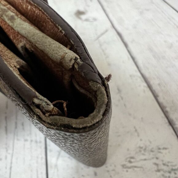 Louis Vuitton Portefeuille Elise Trifold Monogram Compact Wallet Made In France - Picture 12 of 16